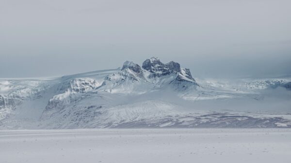 ICELAND by Paweł Franik