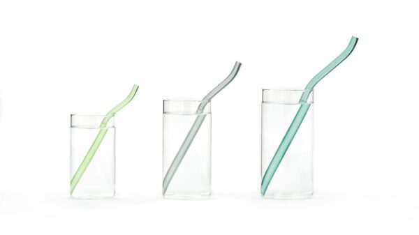 Surface Straws by Layer Design