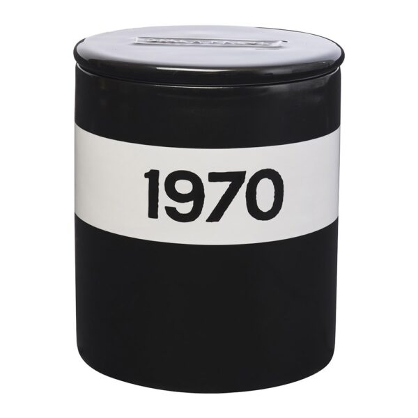 1970-candle-large-black-02-amara
