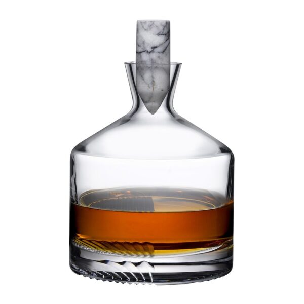 alba-whisky-decanter-short-02-amara