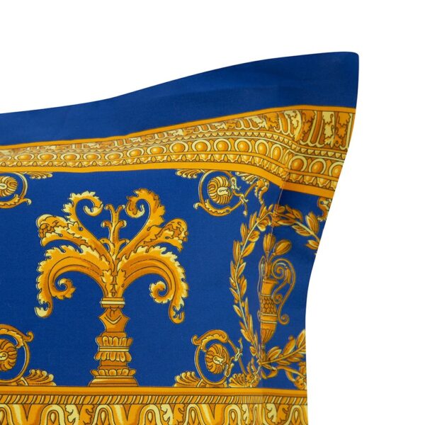 barocco-robe-double-face-reversible-cushion-black-gold-blue-02-amara