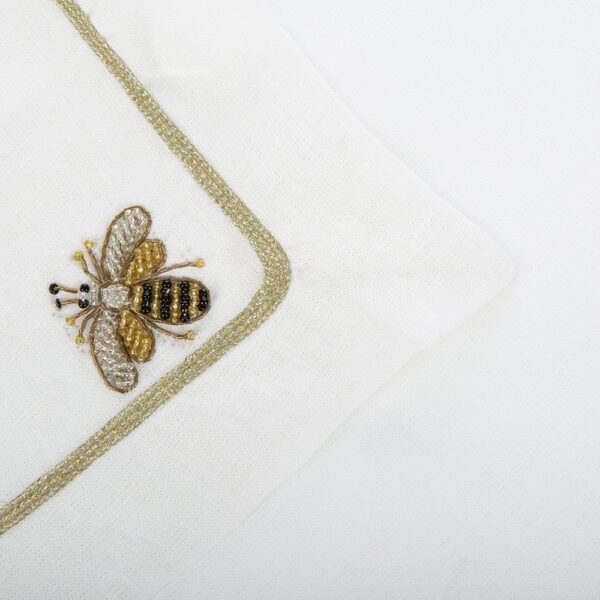 bee-napkin-set-of-2-white-03-amara