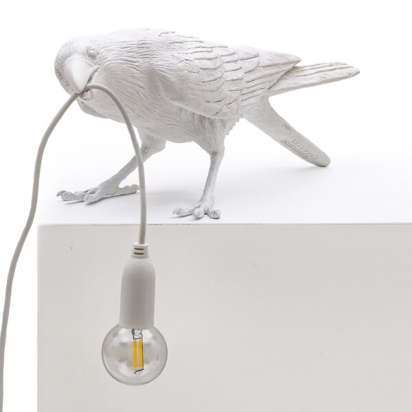 bird-table-lamp-playing-white-05-amara