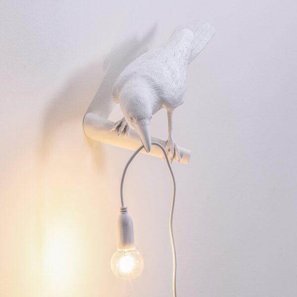 bird-wall-lamp-looking-white-02-amara