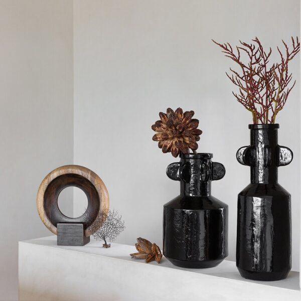 black-ceramic-vase-tall-03-amara