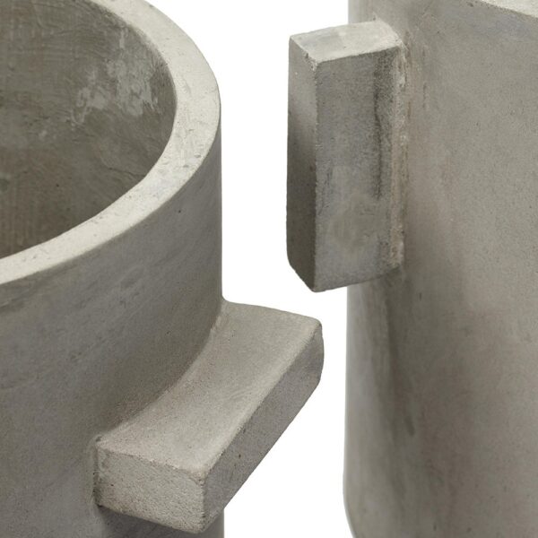 concrete-round-pot-grey-large-02-amara