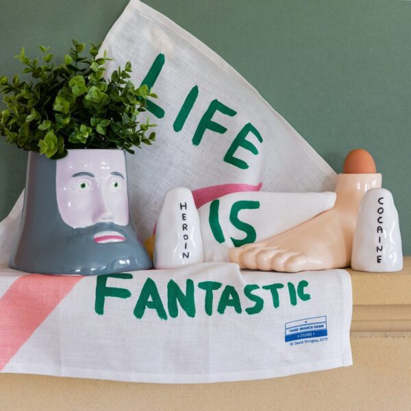 david-shrigley-tea-towel-life-is-fantastic-03-amara