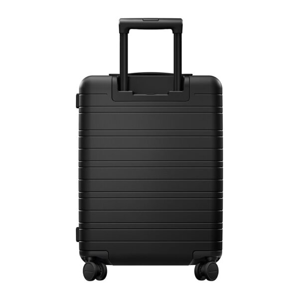 essential-hard-shell-cabin-suitcase-all-black-02-amara
