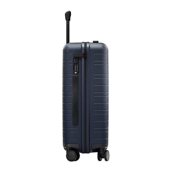 essential-hard-shell-cabin-suitcase-night-blue-04-amara