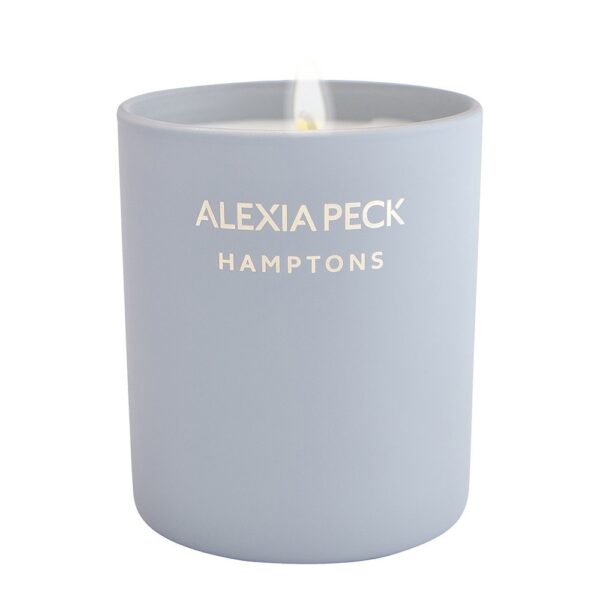 hamptons-candle-paperweight-honeysuckle-pear-05-amara
