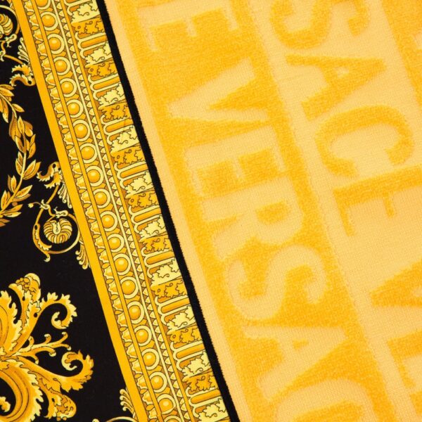 i-love-baroque-hand-towel-gold-04-amara