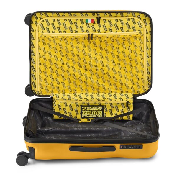 icon-suitcase-yellow-medium-02-amara