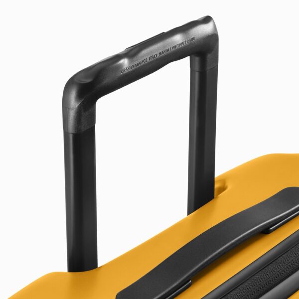 icon-suitcase-yellow-medium-04-amara