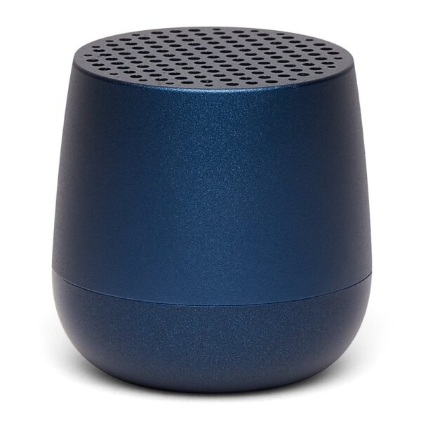 mino-bluetooth-speaker-dark-blue-02-amara