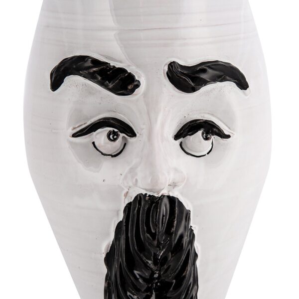 moustache-vase-design-2-05-amara