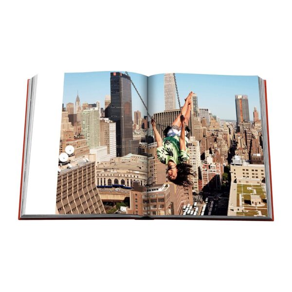 new-york-by-new-york-book-05-amara