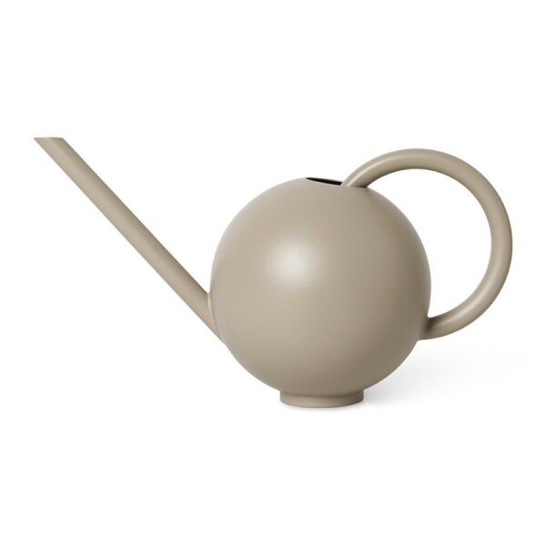 orb-watering-can-cashmere-02-amara
