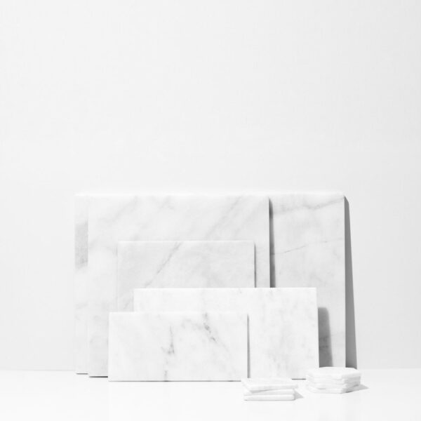 rectangular-marble-serving-board-white-15x30cm-03-amara