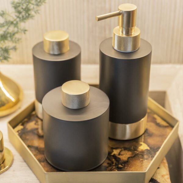 ssp-1-club-soap-dispenser-dark-bronze-matt-gold-06-amara