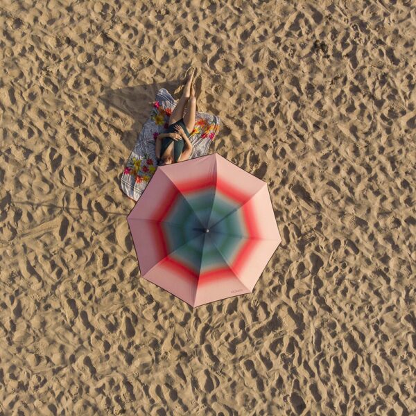 the-psyche-beach-umbrella-watermelon-02-amara