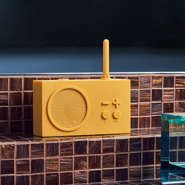 tykho-3-fm-radio-bluetooth-speaker-yellow-03-amara