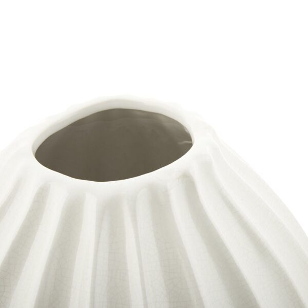 wide-ceramic-vase-ivory-large-04-amara