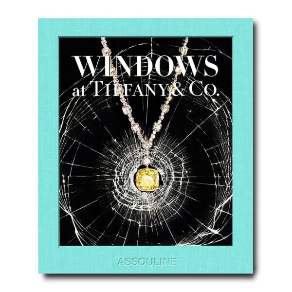 windows-at-tiffany-co-book-05-amara