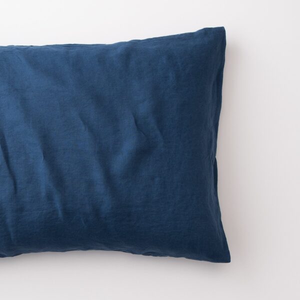blue-linen-pillow-sham