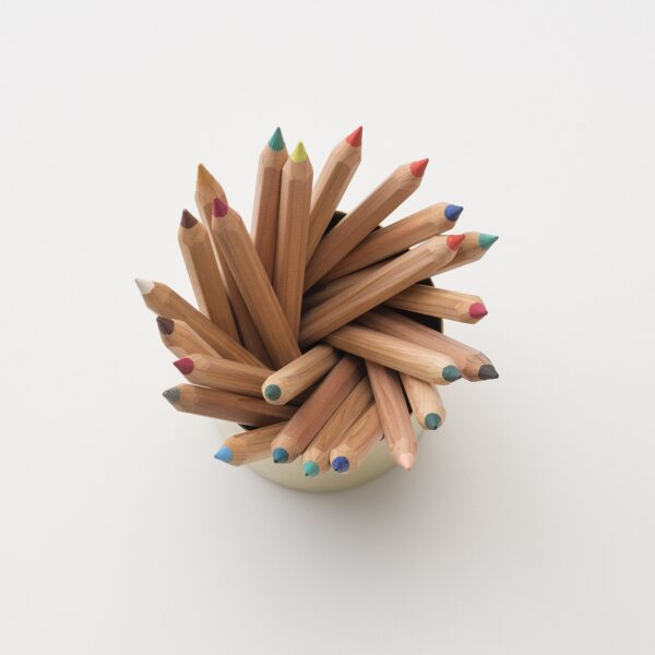 colored-pencils-with-brass-cup-set