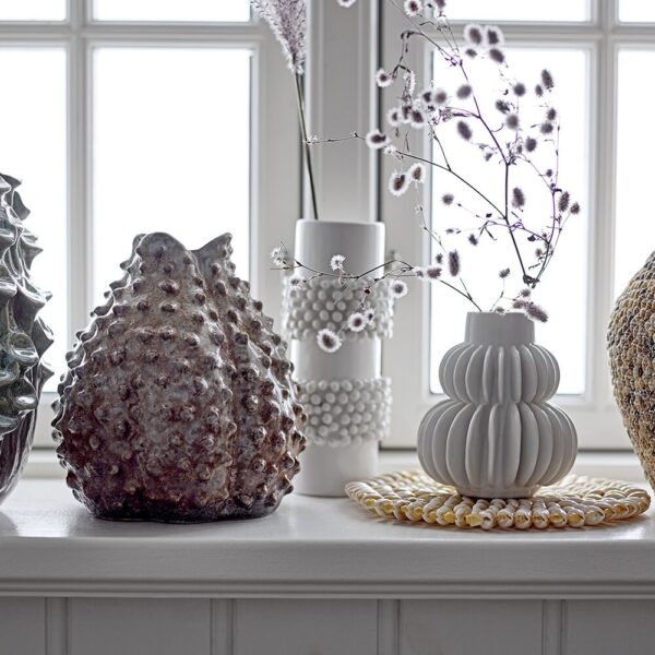 ball-stoneware-vase-white