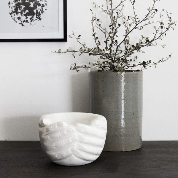 hands-bowl-marble