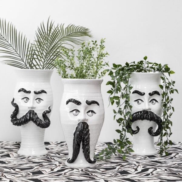moustache-vase-design-1