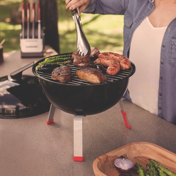 portable-charcoal-grill-with-lid