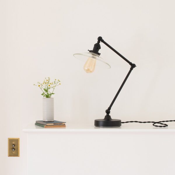 princeton-desk-lamp-saucer-shade