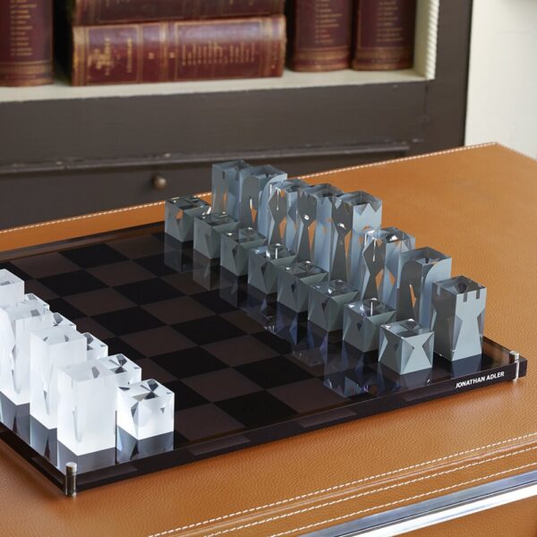 resource-chess-set-black