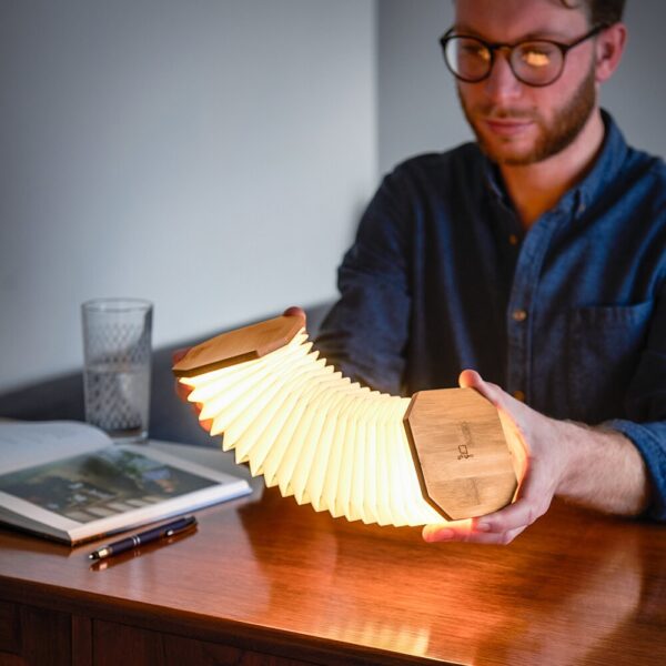 smart-accordion-lamp-bamboo