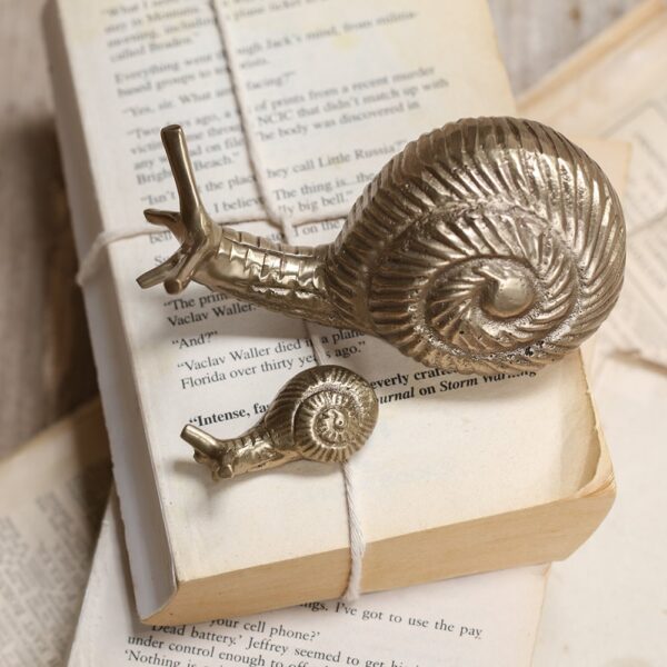 snail-paper-weight-antique-brass