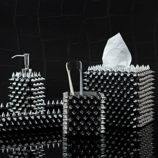 spikes-soap-dispenser-silver-black