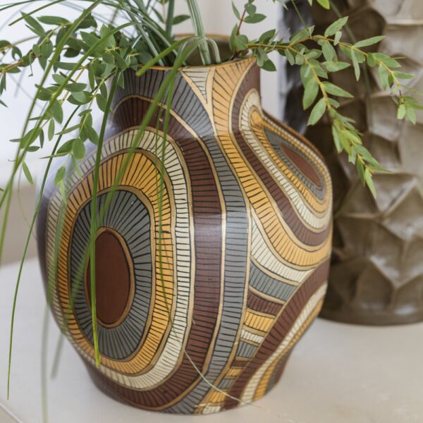 terracotta-circle-vase