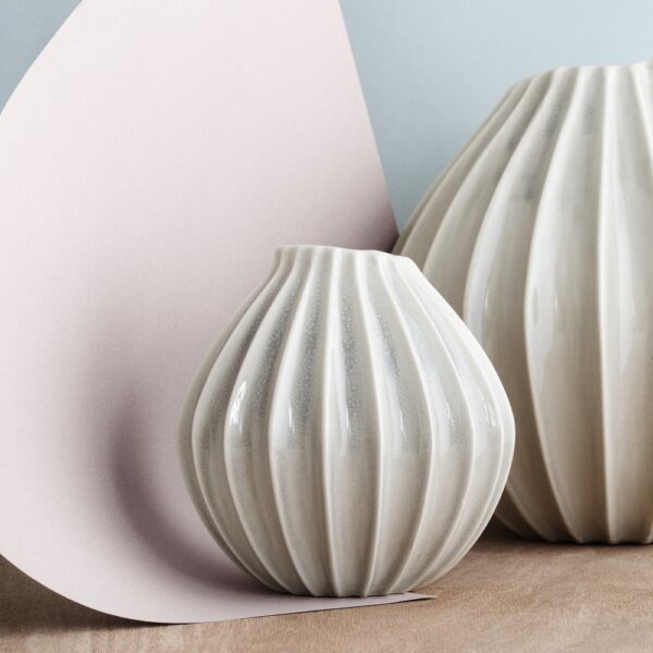 wide-ceramic-vase-ivory-large