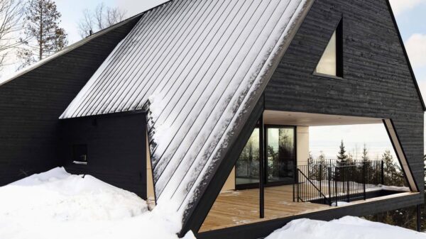 Cabine A by Bourgeois, Lechasseur architectes