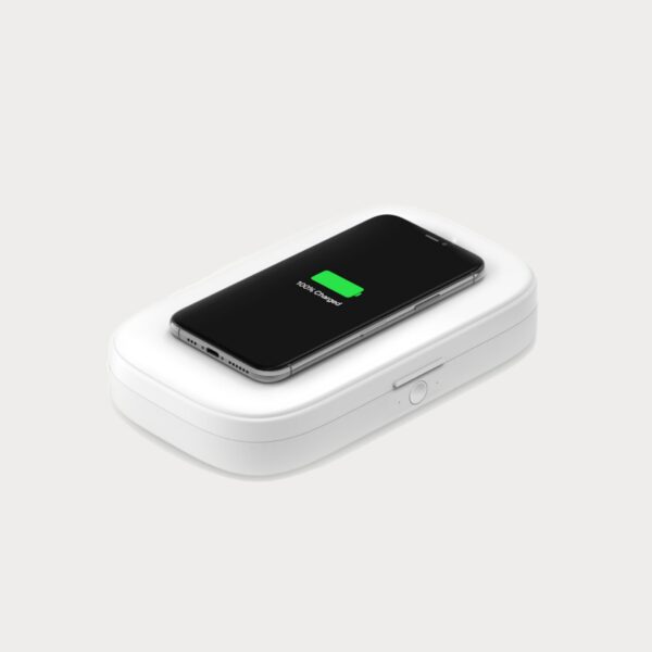 belkin-boost-charge-uv-sanitizer-wireless-charger-wiz011ttwh-02-moment
