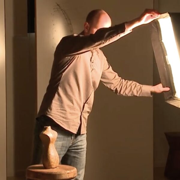 creativelive-understanding-light-with-mark-wallace-m-lesson-036-02-moment