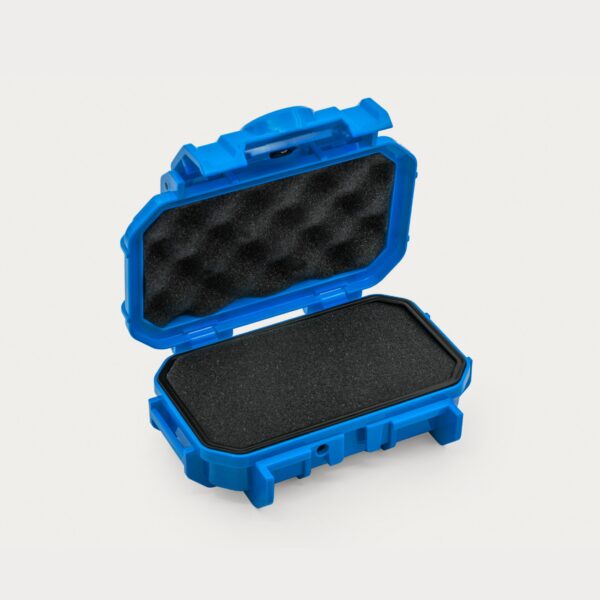 evergreen-52-micro-waterproof-camera-case-blue-w-foam-insert-282163-01-moment