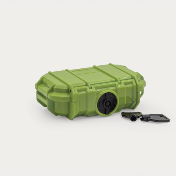 evergreen-52-micro-waterproof-camera-case-green-w-foam-insert-282161-03-moment