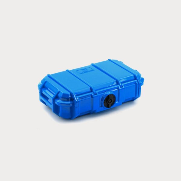 evergreen-56-micro-waterproof-camera-case-w-rubber-insert-blue-282177-03-moment
