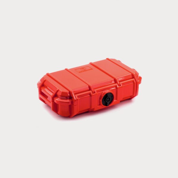 evergreen-56-micro-waterproof-camera-case-w-rubber-insert-red-282172-03-moment