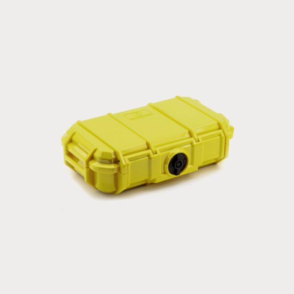 evergreen-56-micro-waterproof-camera-case-w-rubber-insert-yellow-282174-03-moment
