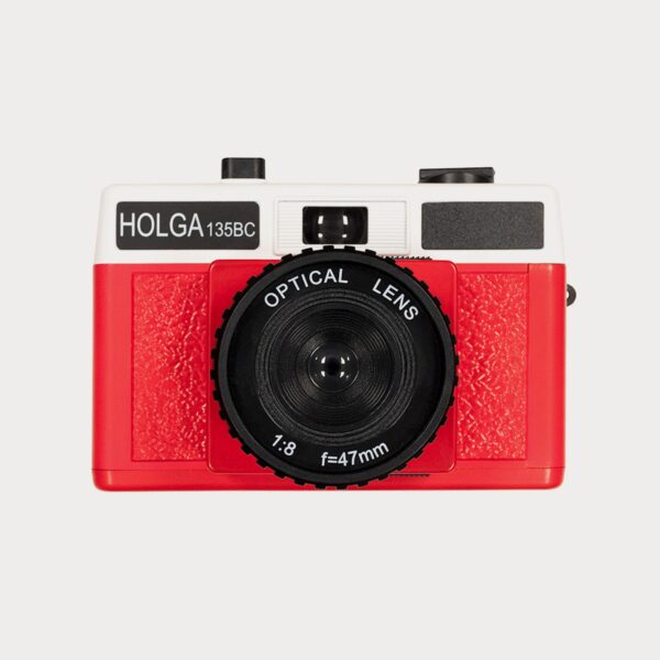 holga-135bc-35mm-bent-corners-film-camera-288135-04-moment