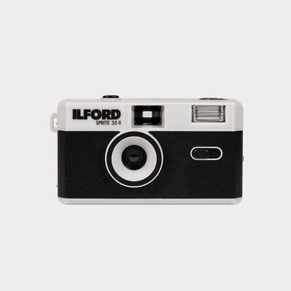 ilford-sprite-35-ii-reusable-35mm-film-camera-black-silver-2005153-02-moment